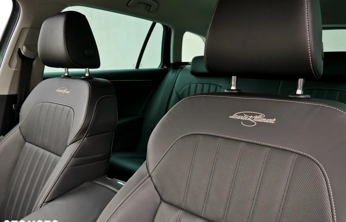 Skoda Superb cena 154900 przebieg: 71711, rok produkcji 2020 z Kraków małe 781
